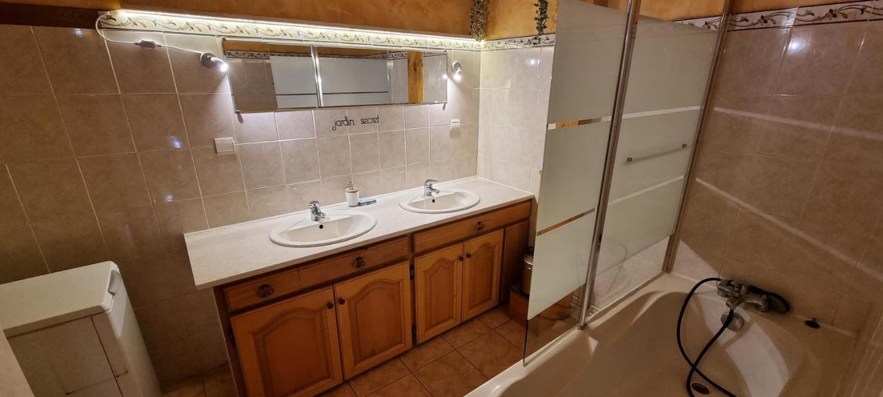 Lou Francese Apartment Сейяк Екстериор снимка